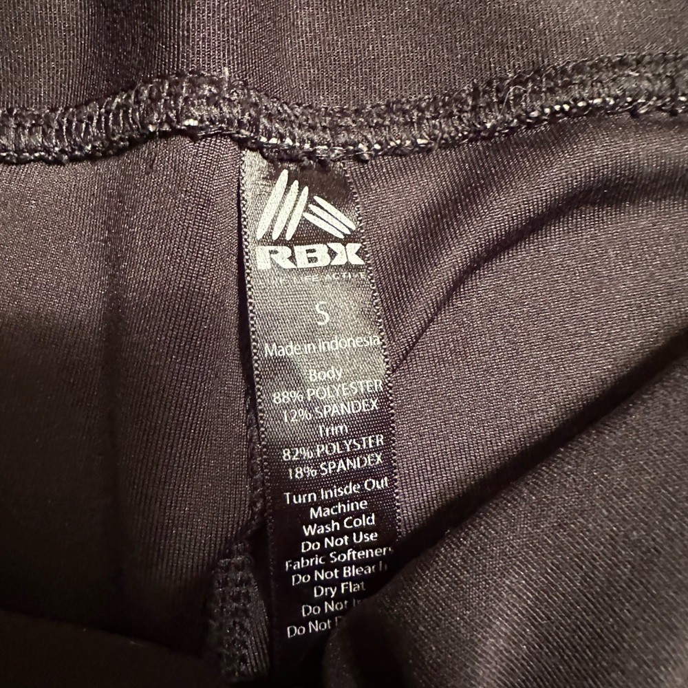 Lightly used - Picture 2 of 2